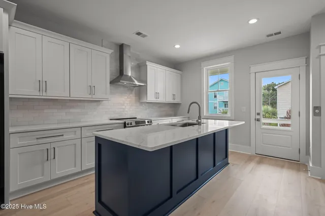 $1,690,000 | 209 Spartanburg Avenue, Unit 1 & 2, Carolina Beach, NC 28428