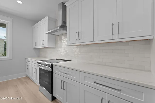 $1,690,000 | 209 Spartanburg Avenue, Unit 1 & 2, Carolina Beach, NC 28428