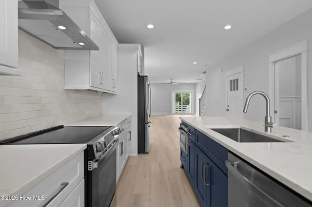 $1,690,000 | 209 Spartanburg Avenue, Unit 1 & 2, Carolina Beach, NC 28428