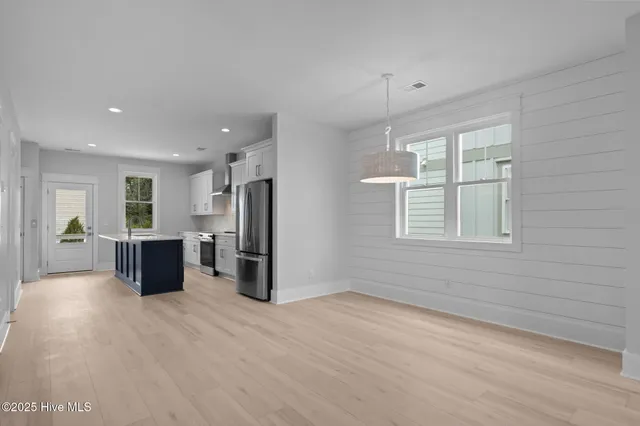 $1,690,000 | 209 Spartanburg Avenue, Unit 1 & 2, Carolina Beach, NC 28428