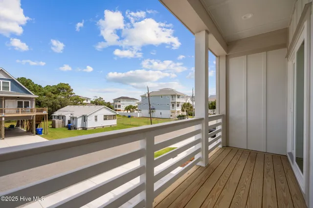 $1,690,000 | 209 Spartanburg Avenue, Unit 1 & 2, Carolina Beach, NC 28428