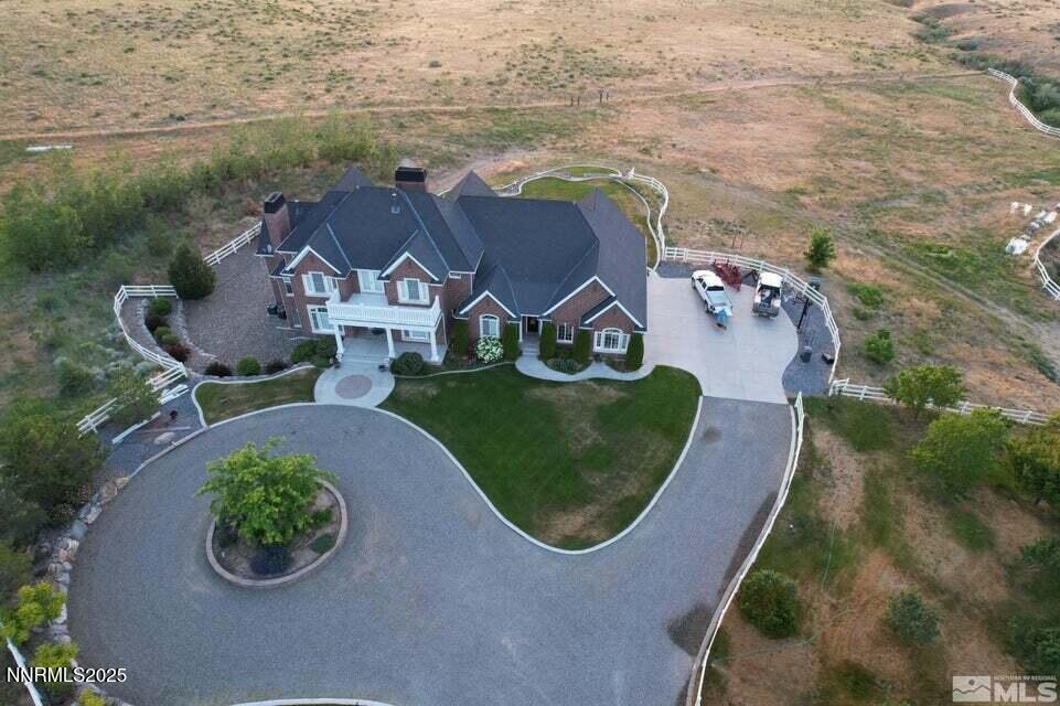2 Routson Park Lane Winnemucca, NV 89445 - Photo 2 of 3 an aerial view of a house with garden space ocean view