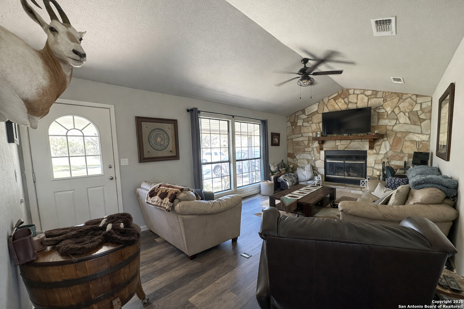 11190 Jarratt Road Atascosa, TX 78002 - Photo 21 of 29