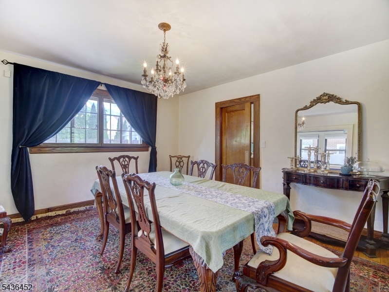 1136 Coolidge Road Elizabeth, NJ 07208 - Photo 6 of 24