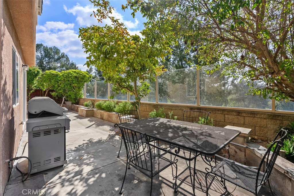 26 Richemont Way Aliso Viejo, CA 92656 - Photo 32 of 33 a view of an outdoor space with furniture