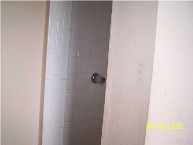 811 Graham Road Cantonment, FL 32533 - Photo 12 of 16 Gallery Image 12