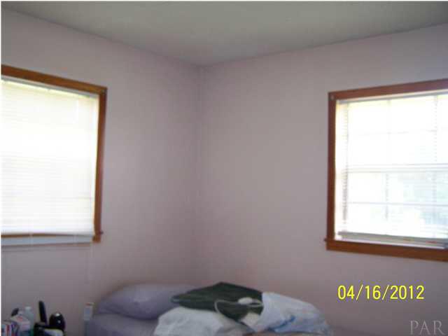 811 Graham Road Cantonment, FL 32533 - Photo 14 of 16 Gallery Image 14