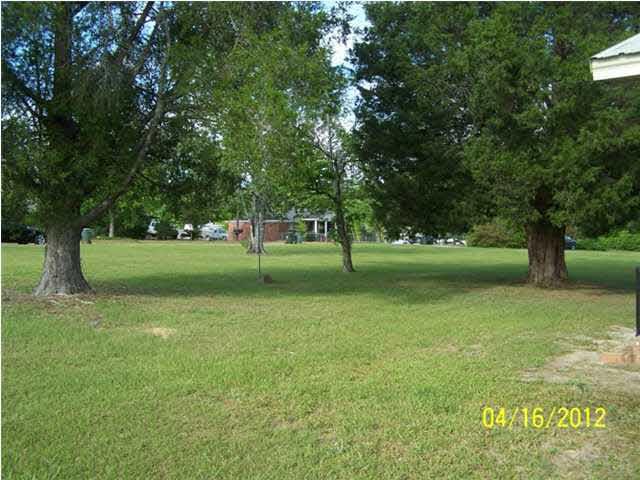 811 Graham Road Cantonment, FL 32533 - Photo 3 of 16 Gallery Image 3
