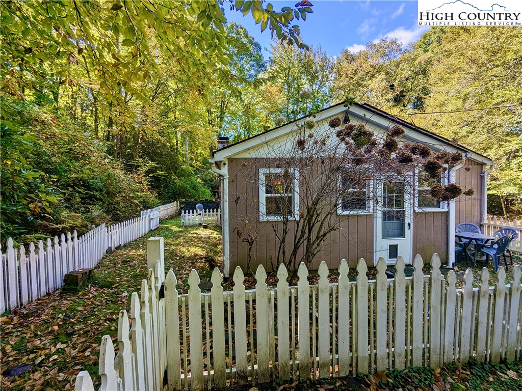 46 Tree Farm Spruce Pine, NC 28777 - Photo 33 of 41