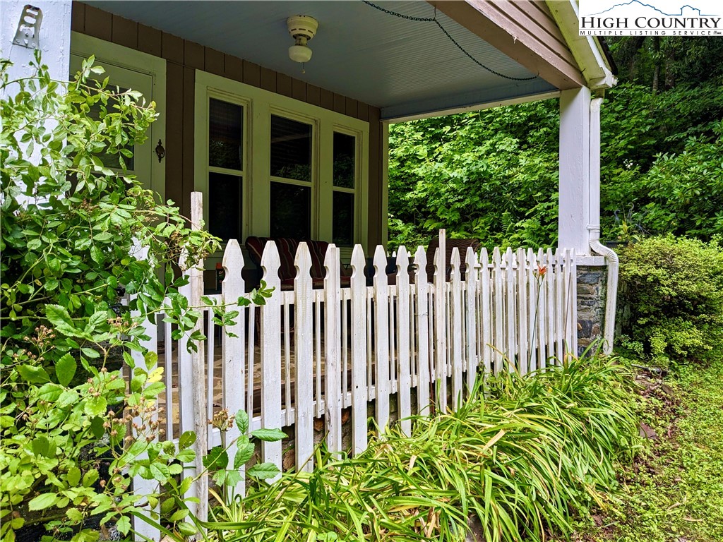 46 Tree Farm Spruce Pine, NC 28777 - Photo 34 of 41