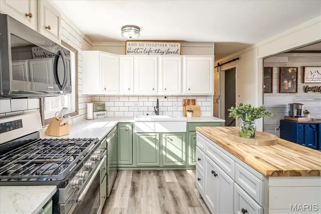 $229,900 | 656 B Watson Road, Sullivan, MO 63080