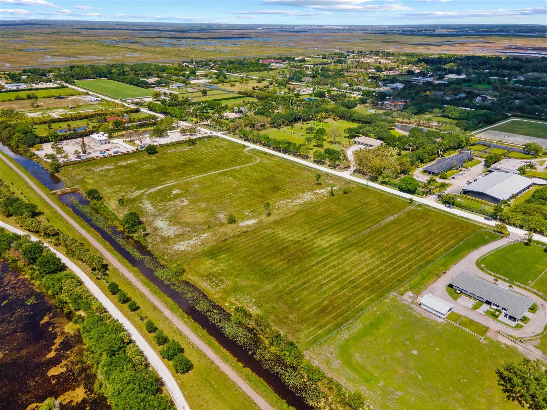 16450 Norris Road Wellington, FL 33470 - Photo 6 of 23 04-10-DJI_0752 (1)