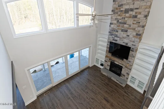 $934,395 | 8 Mapleton Court, Clifton Park, NY 12065