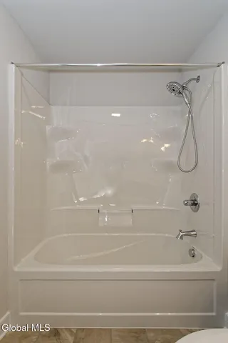 $934,395 | 8 Mapleton Court, Clifton Park, NY 12065