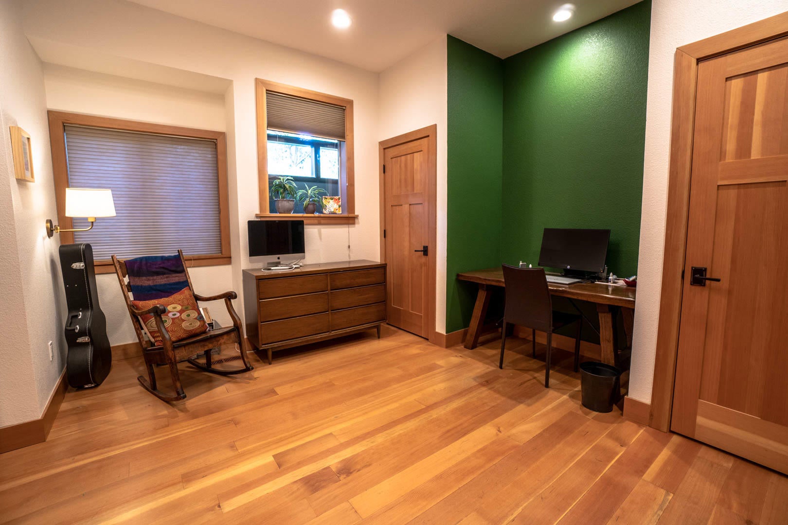 677 Northwest Powell Butte Loop Bend, OR 97703 - Photo 19 of 25 Interior