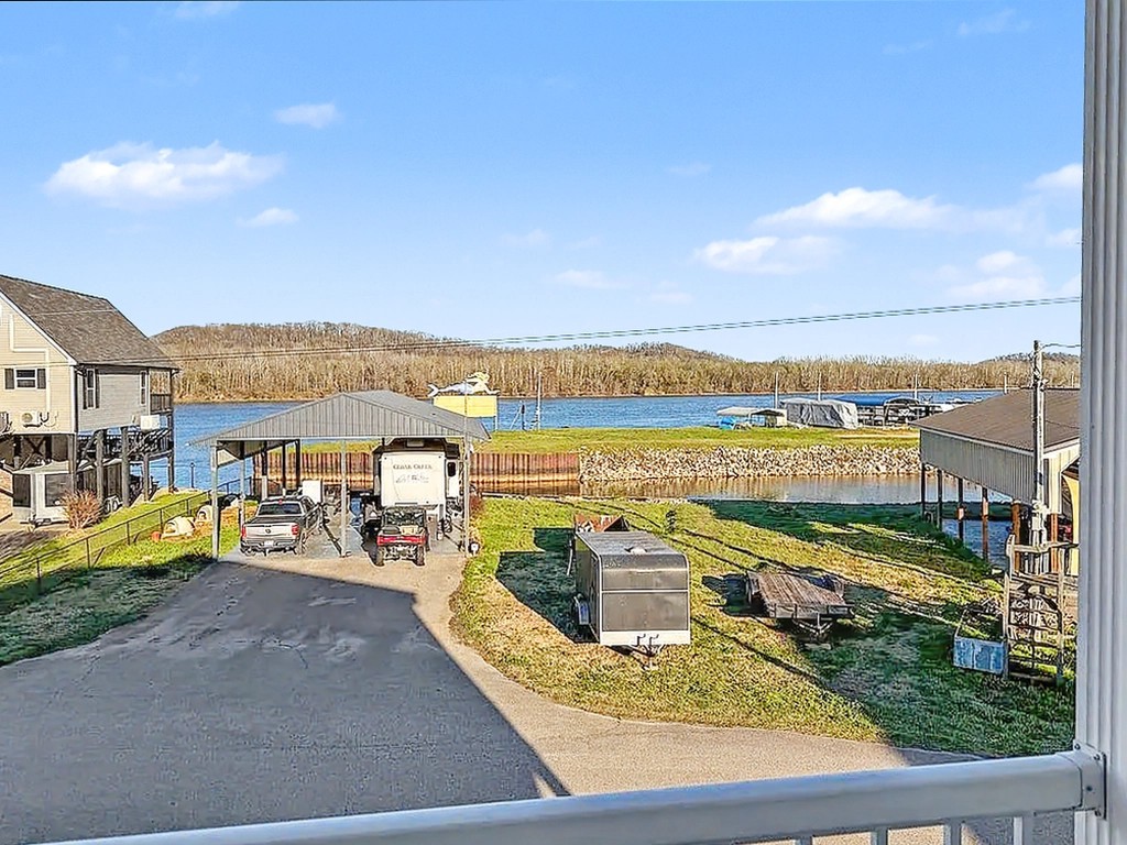 175 Ellen Lane Decaturville, TN 38329 - Photo 8 of 25 a view of a city from a terrace