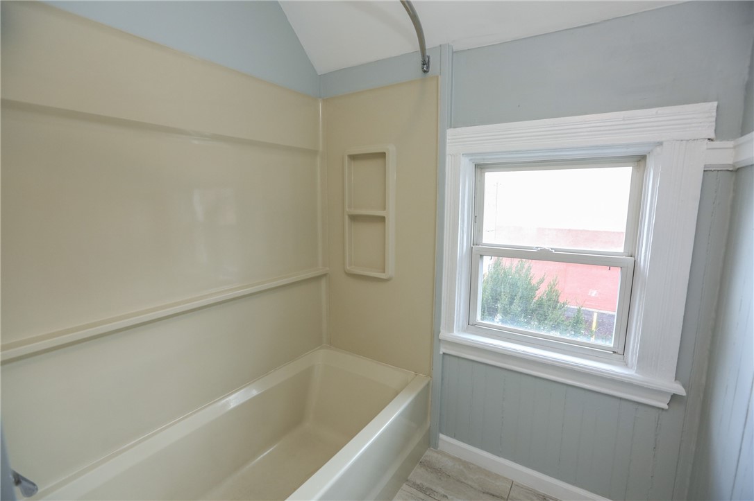 79 Richmond Street, Unit UP Rochester, NY 14607 - Photo 15 of 24