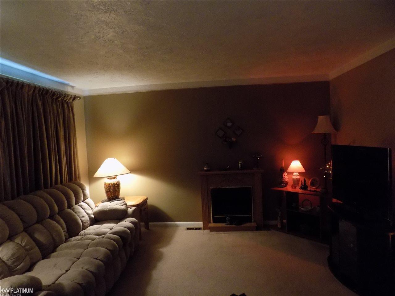 51156 Fairchild Road Chesterfield, MI 48051 - Photo 11 of 32
