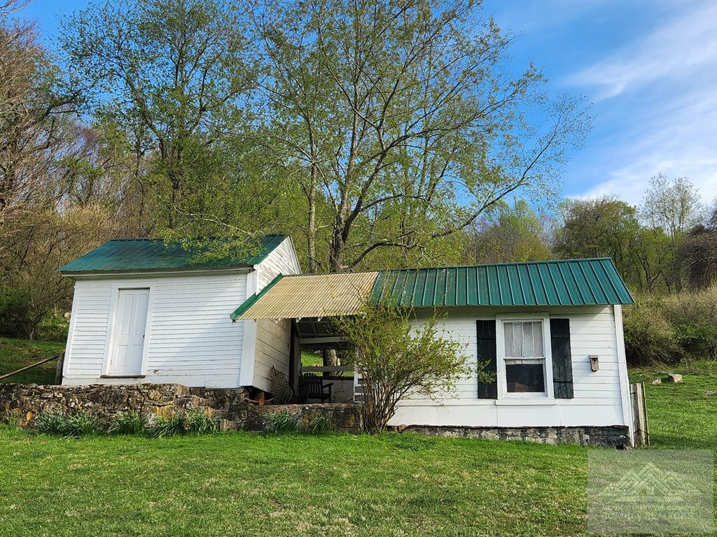 477 Ball Dairy Road Bluefield, WV 24701 - Photo 22 of 61 Gallery Image 22