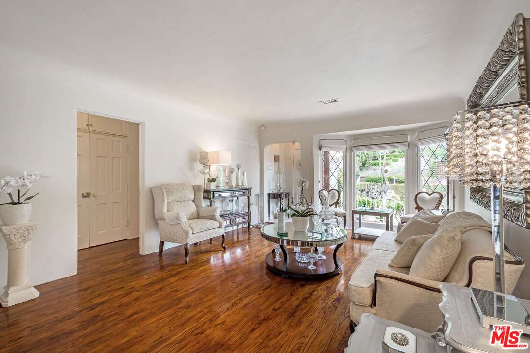 3734 Lorado Way View Park, CA 90043 - Photo 14 of 41