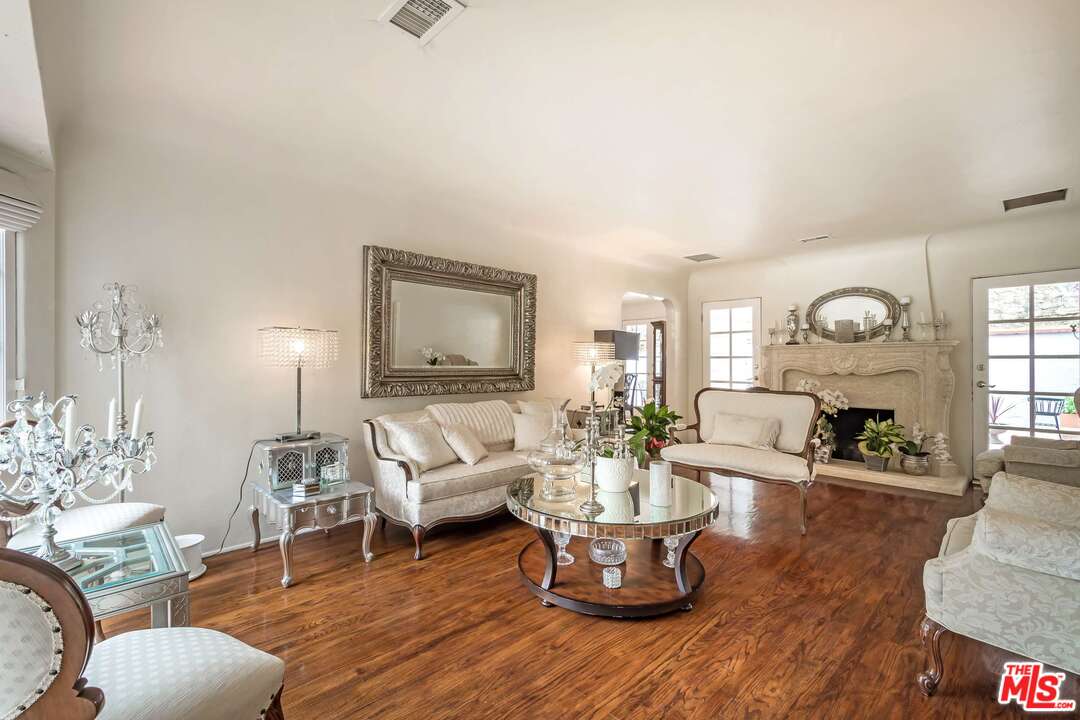 3734 Lorado Way View Park, CA 90043 - Photo 15 of 41