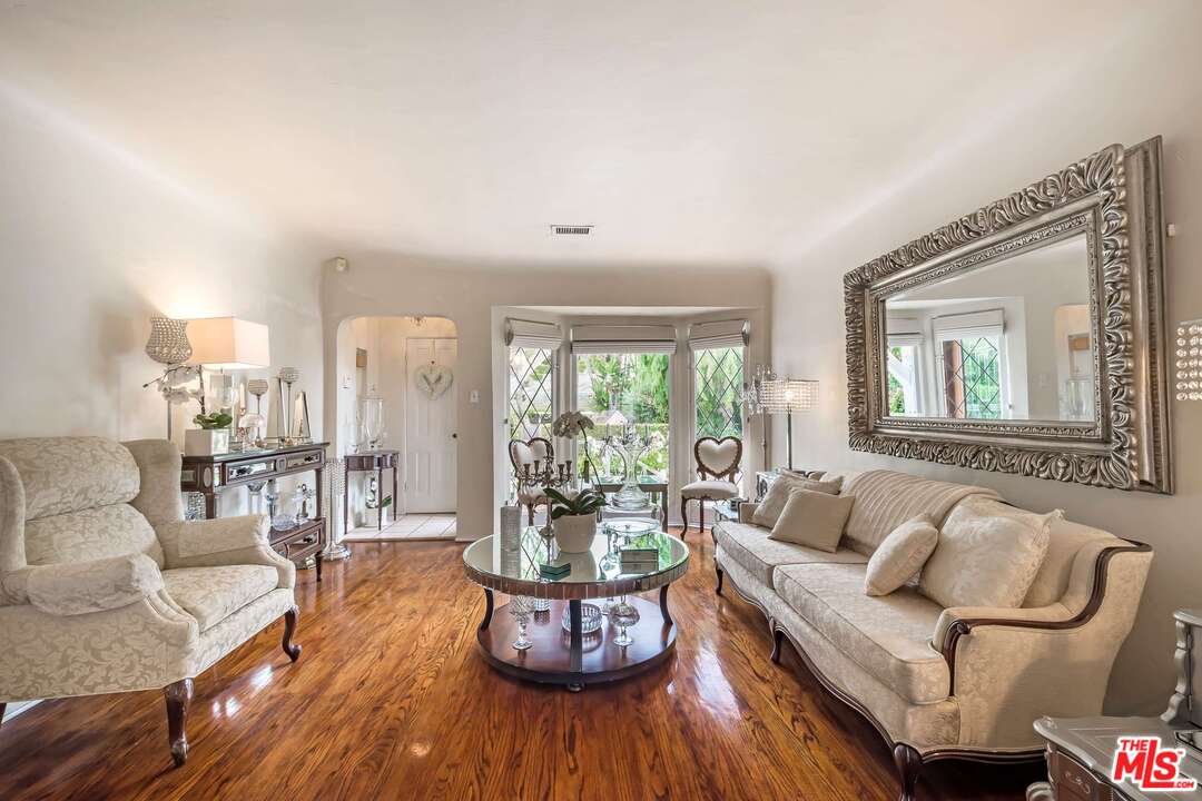 3734 Lorado Way View Park, CA 90043 - Photo 16 of 41