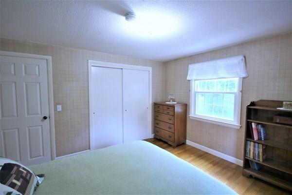140 Old County Road Lancaster, MA 01523 - Photo 22 of 39 a room with furniture and a window