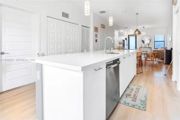 $3,100 | 8055 Northwest 104th Avenue, Unit 2, Doral, FL 33178