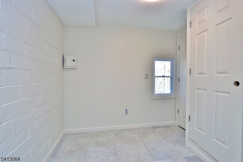 75 Nolans Point Road Lake Hopatcong, NJ 07849 - Photo 12 of 48