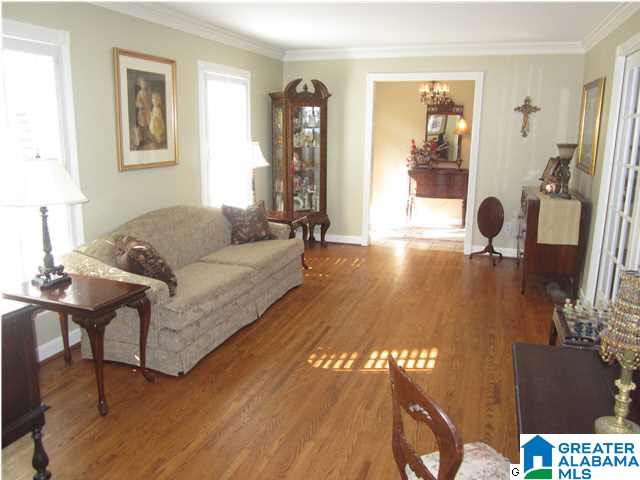 3329 Crosshill Road Birmingham, AL 35223 - Photo 4 of 20
