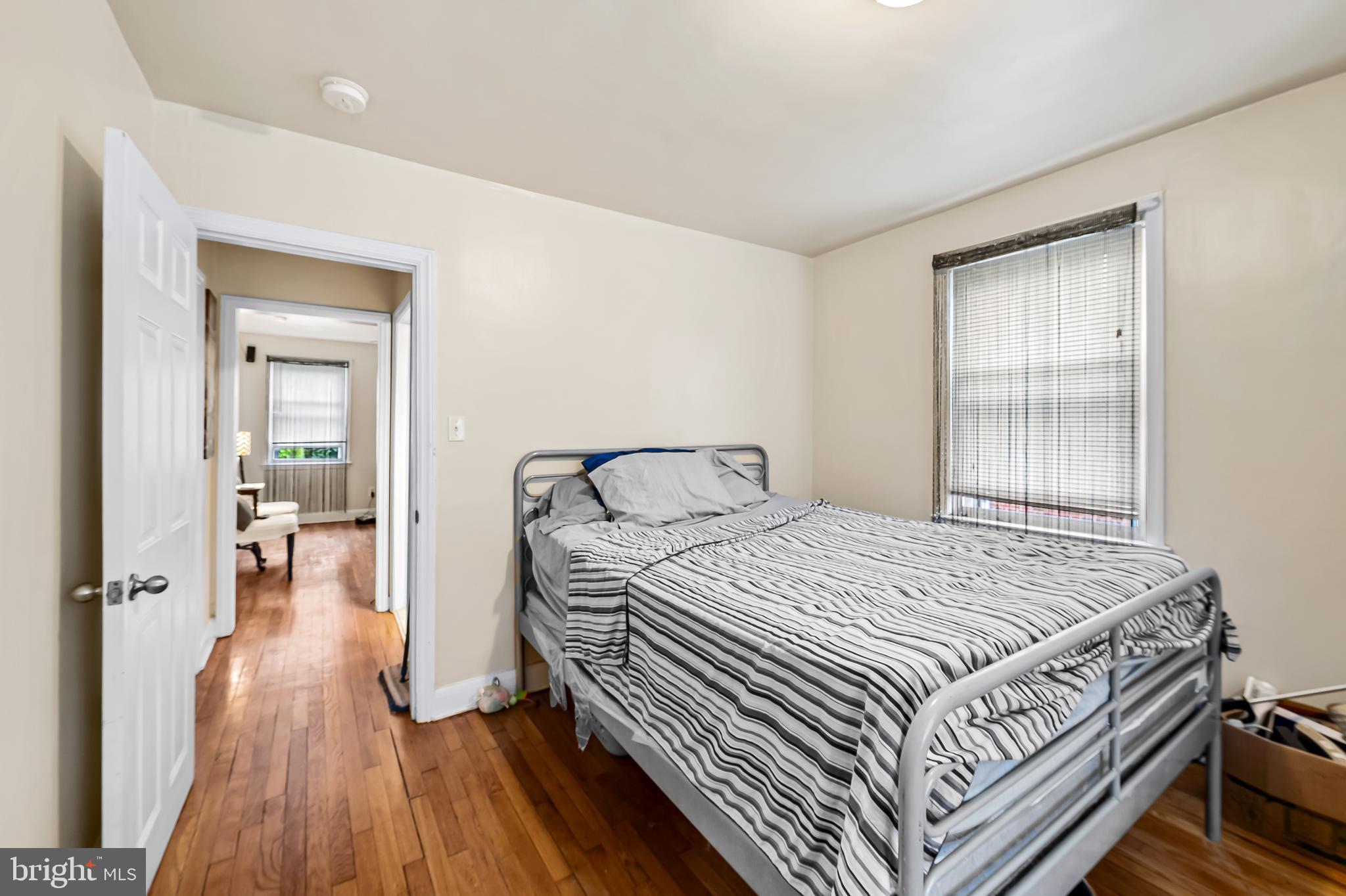 5715 Simmonds Avenue Baltimore, MD 21215 - Photo 15 of 30