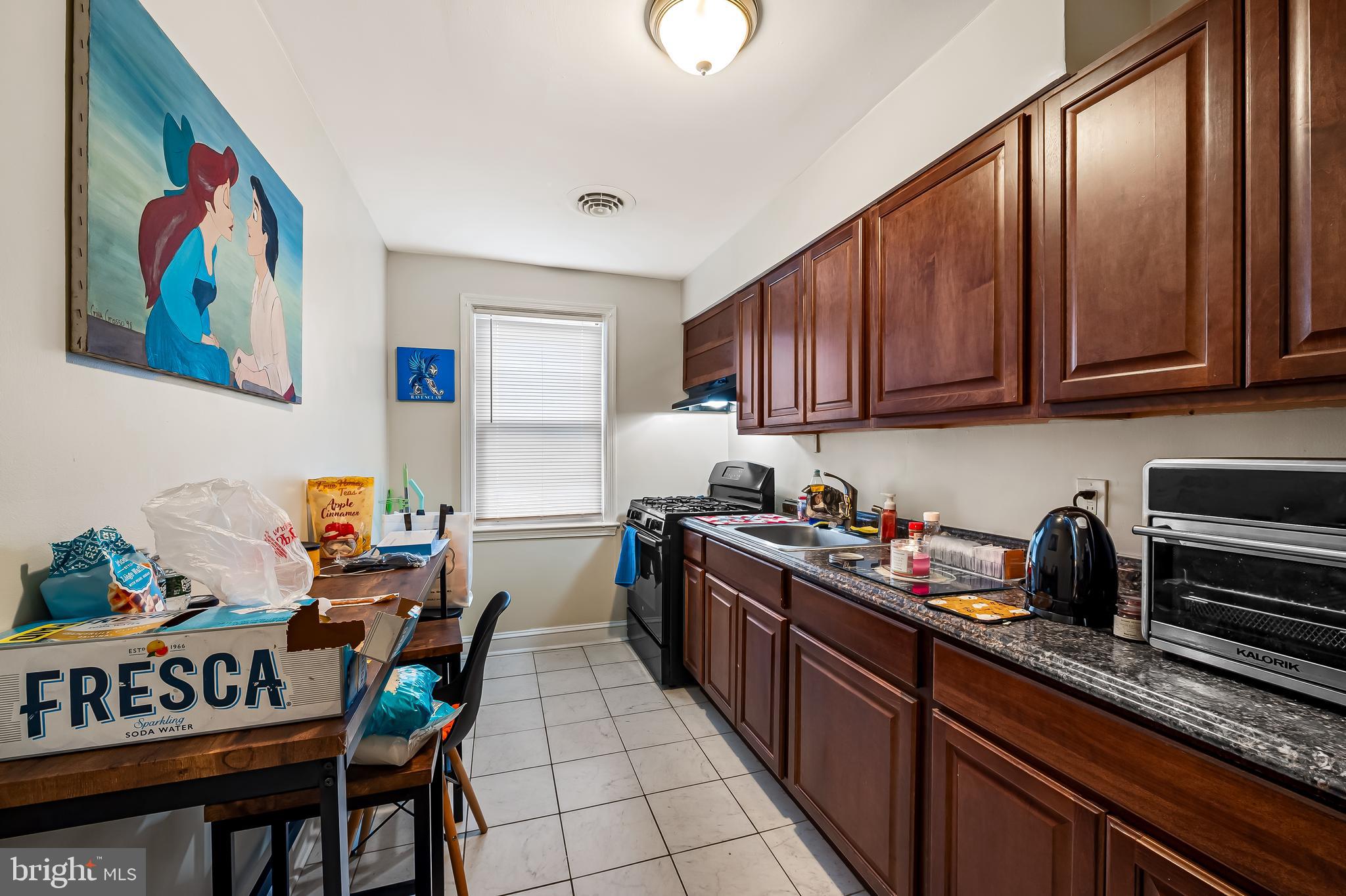 5715 Simmonds Avenue Baltimore, MD 21215 - Photo 6 of 30