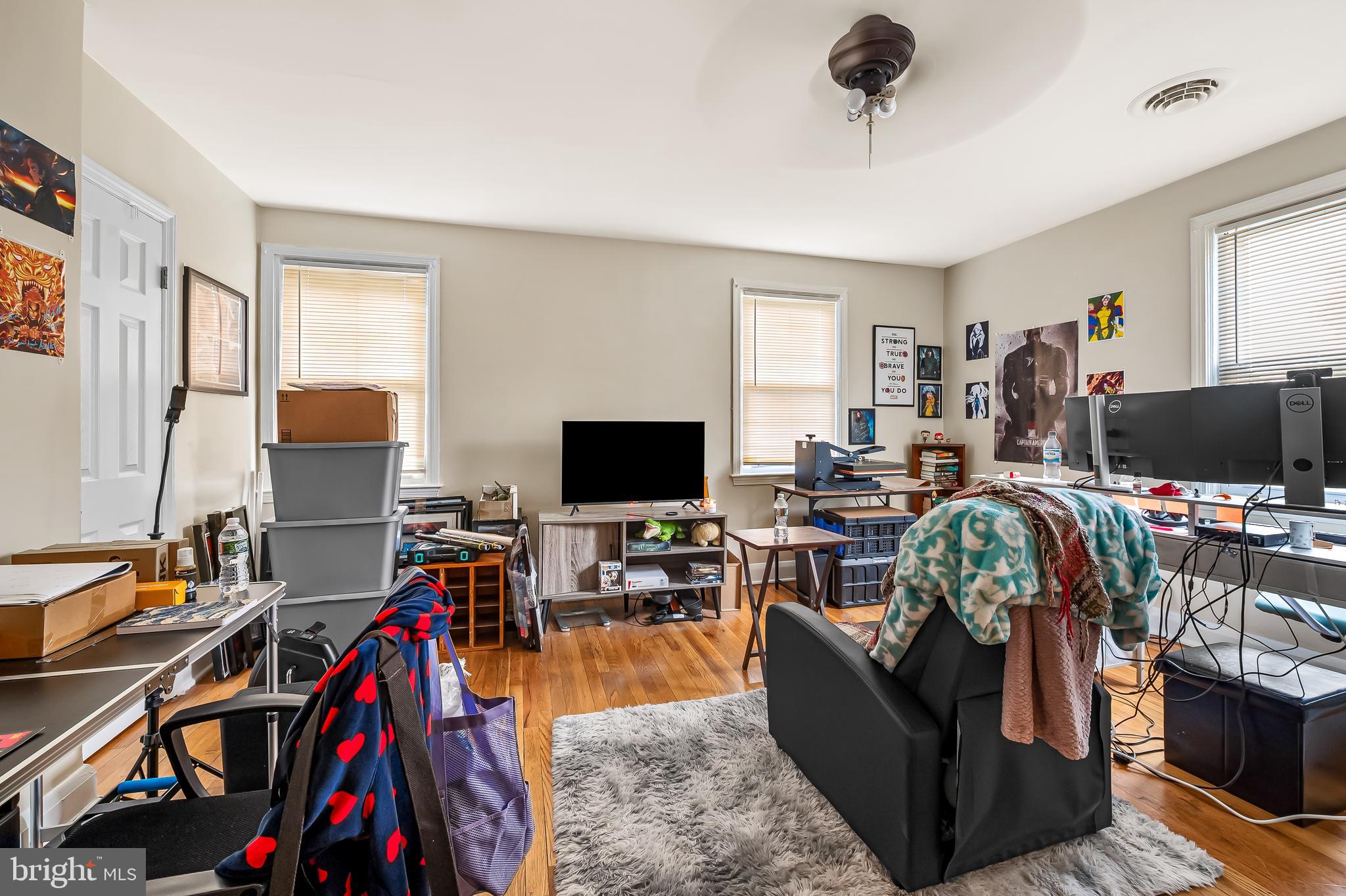 5715 Simmonds Avenue Baltimore, MD 21215 - Photo 10 of 30