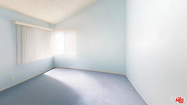 $919,000 | 21 Northwoods Lane, La Crescenta, CA 91214