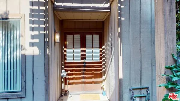 $919,000 | 21 Northwoods Lane, La Crescenta, CA 91214