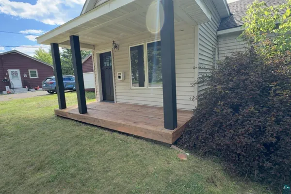 $215,000 | 911 Spring Lake Road, Cloquet, MN 55720