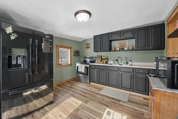 $215,000 | 911 Spring Lake Road, Cloquet, MN 55720