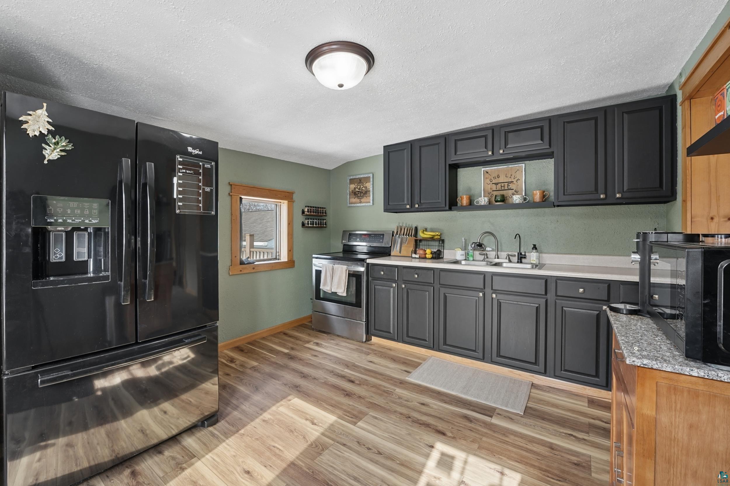 911 Spring Lake Road Cloquet, MN 55720 - Photo 6 of 23