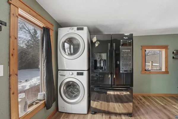 $215,000 | 911 Spring Lake Road, Cloquet, MN 55720