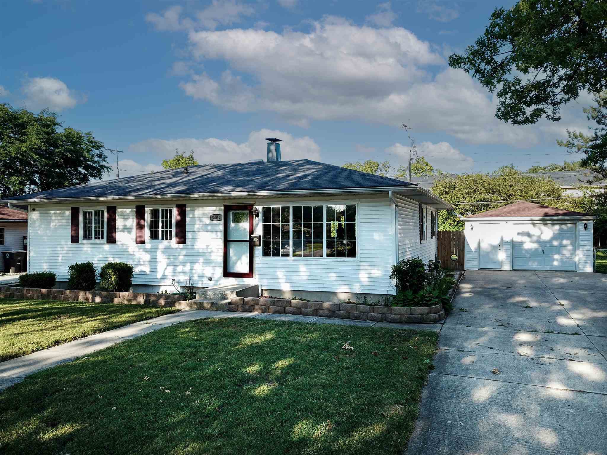 5402 Riviera Drive Fort Wayne, IN 46825 - Photo 1 of 25 Gallery Image 1