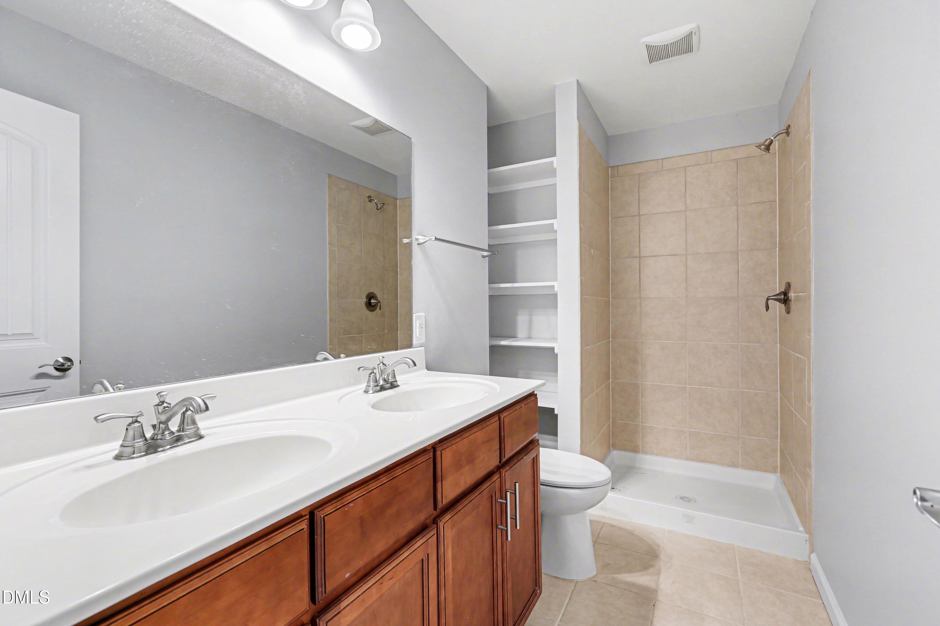 6305 Yates Mill Pond Road Raleigh, NC 27606 - Photo 31 of 39 022_file_3482