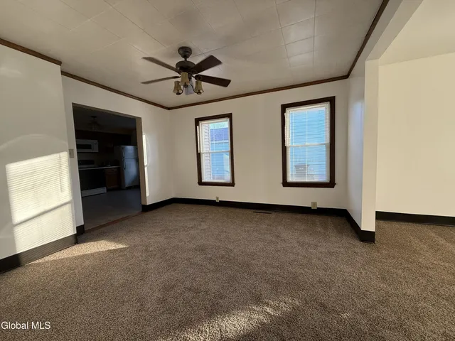 $1,600 | 30 Lexington Avenue, Unit 1, Glens Falls, NY 12801