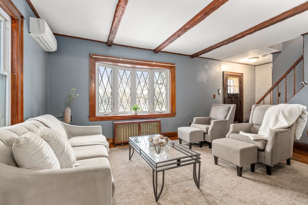 130 Newland Road Arlington, MA 02474 - Photo 3 of 16 Gallery Image 3