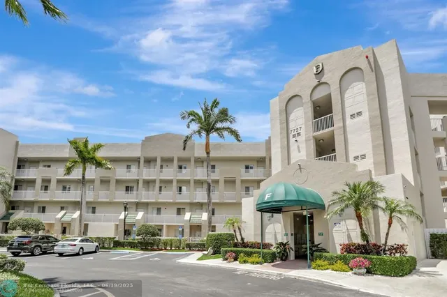 $249,777 | 7727 Southampton Terrace, Unit 205, Tamarac, FL 33321