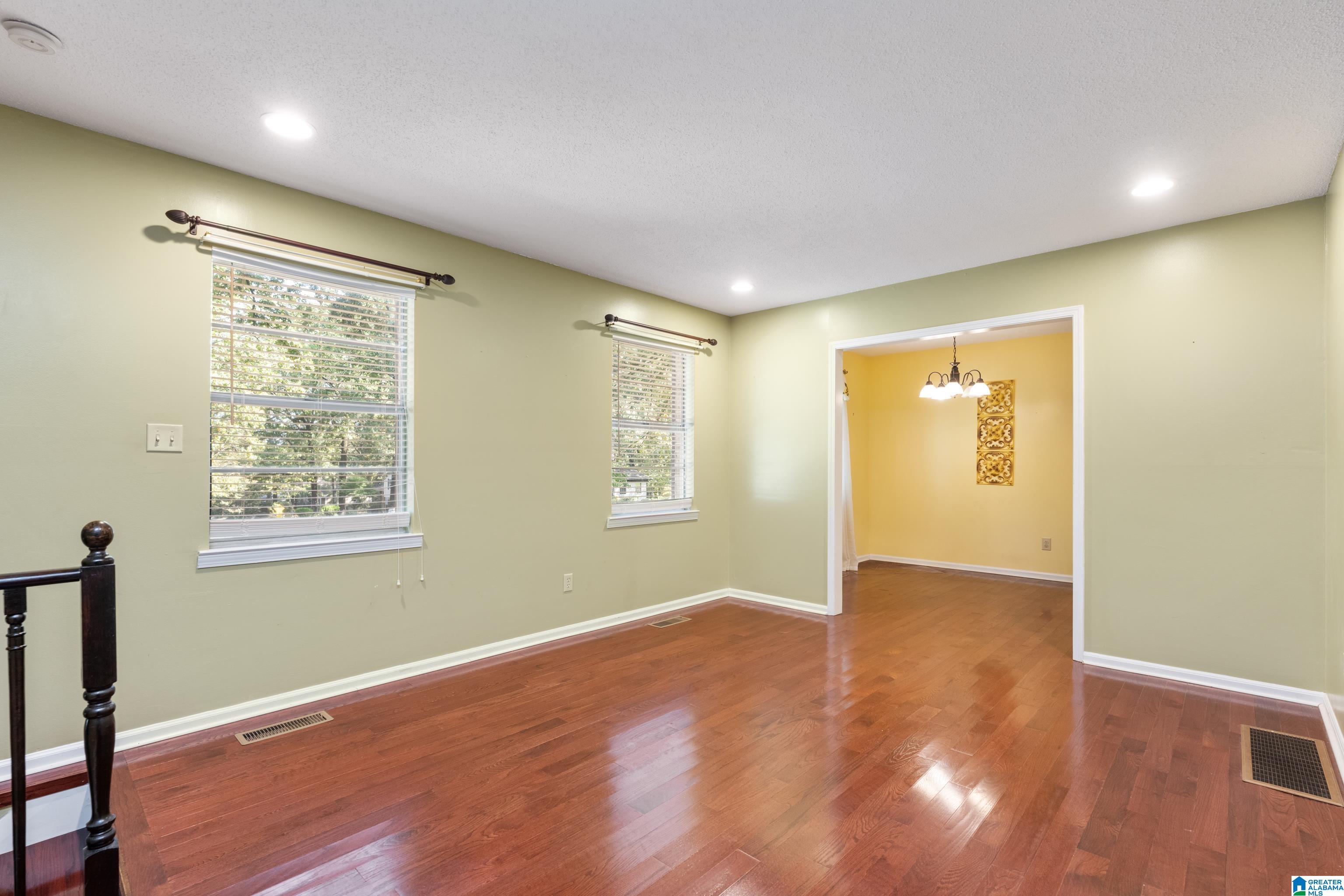 299 Fran Drive Alabaster, AL 35007 - Photo 13 of 40