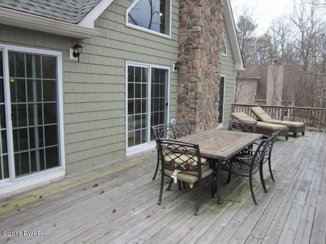 141 Tanager Road Lackawaxen, PA 18435 - Photo 36 of 37 37 front (640x480)