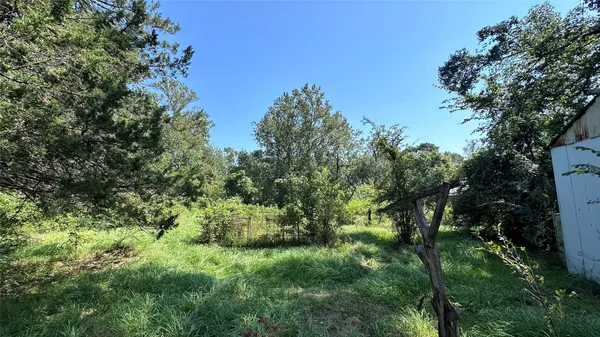 $115,000 | 107 Church Street, Willis, TX 77378