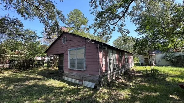 $115,000 | 107 Church Street, Willis, TX 77378