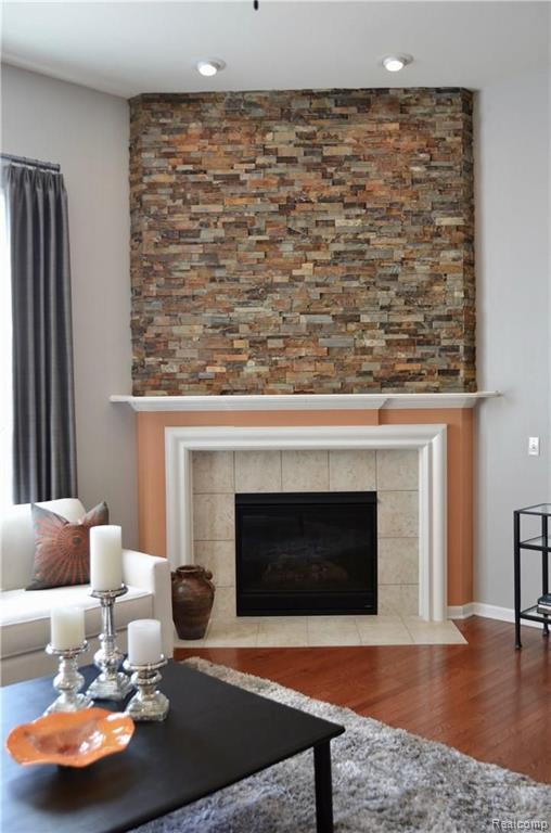 7026 Oakhurst Ridge Road Clarkston, MI 48348 - Photo 14 of 30