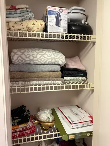 $1,575 | 19 Golfs Edge, West Palm Beach, FL 33417